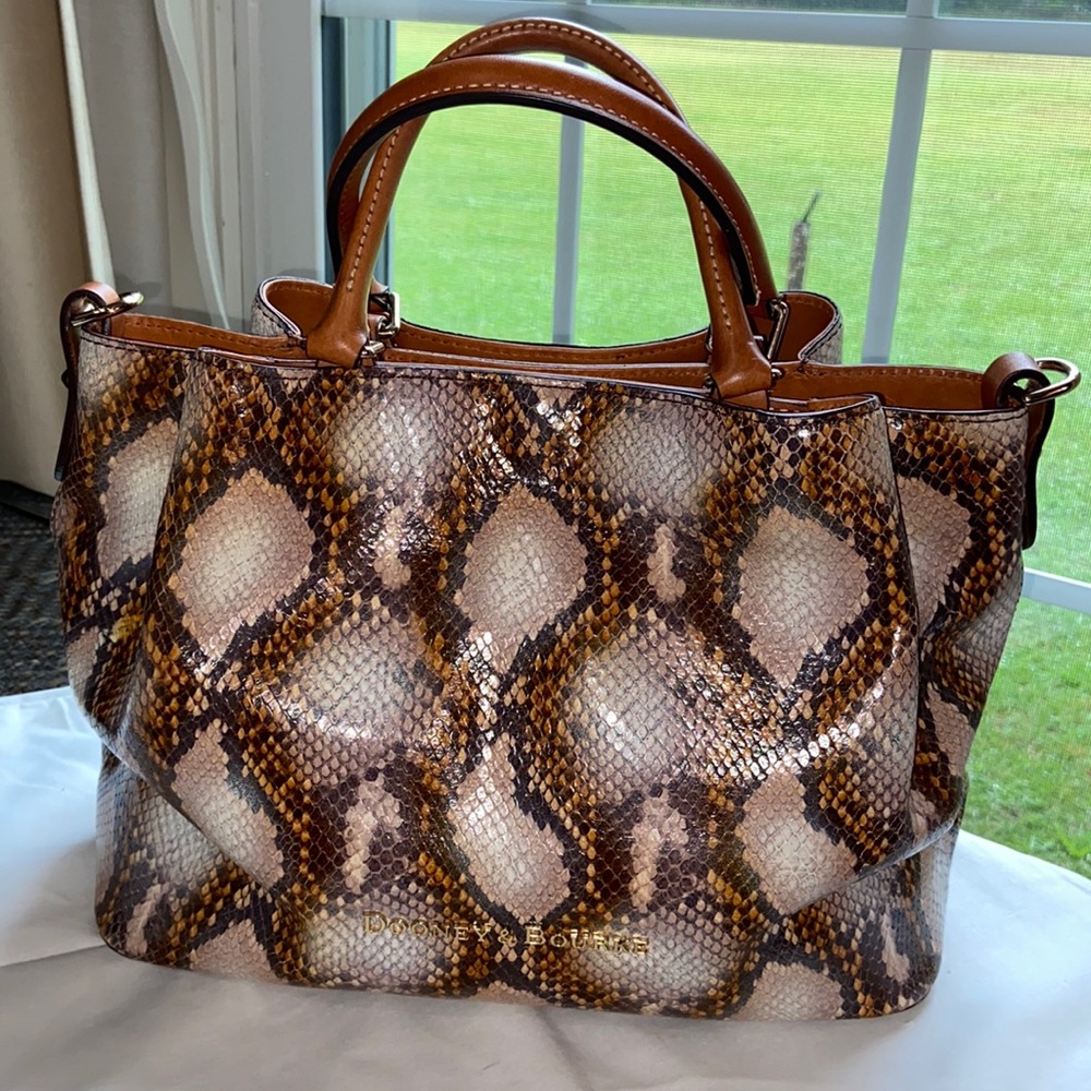 Dooney & Bourke City Python Barlow
